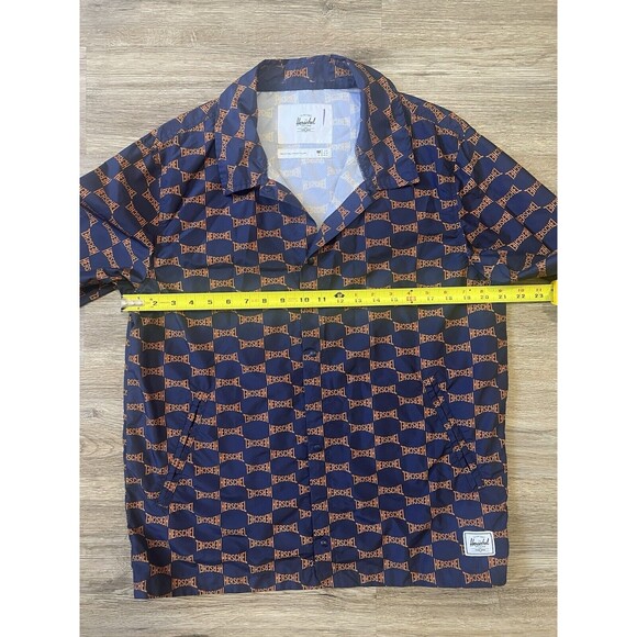 Herschel Supply Co. monogram all-over print Logo Windbreaker Jacket Size M - Picture 8 of 8